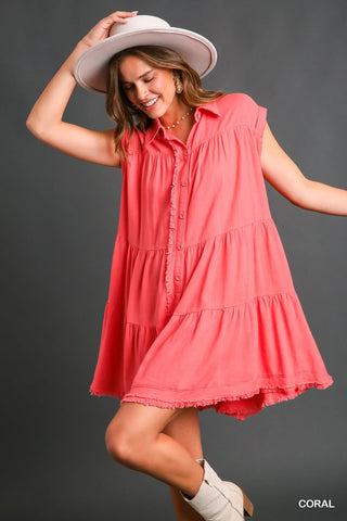 Spotlight Moment Dress In Coral