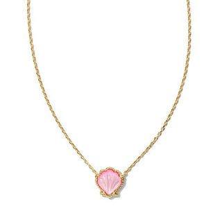 Brynne Shell Pendant Necklace in Blush Mother of Pearl