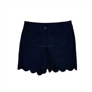 Beachtime Scallop Shorts in Black