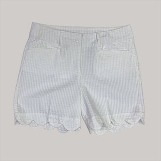 Beachtime Scallop Shorts in White