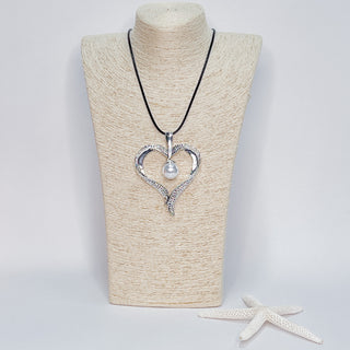 Pearly Heart Necklace