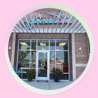 Exterior view of Mermaid Cove Boutique location