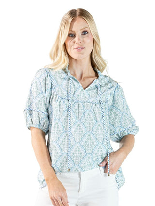 Talk Softly Top in Scallop Flower