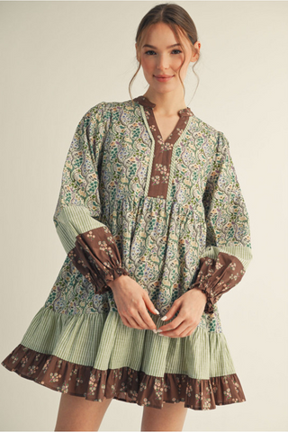 Keep Looking Forward Dress In Green