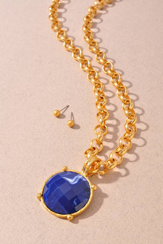 Bold Antique Round Pendant Necklace