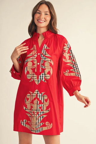 Detail Darling Dress In Red