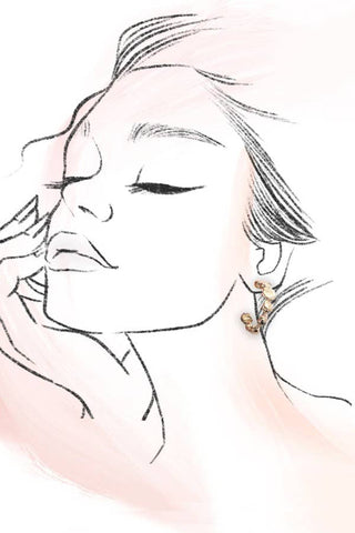 Seashell Hoop Earrings in Gold