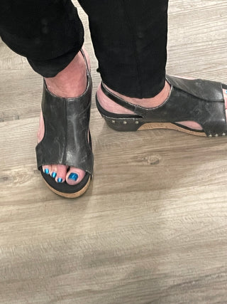 Corkys Carley Wedge In Black Crackle