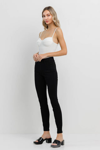 Classic Mid Rise Skinny Jeans In Black