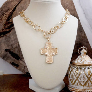 Grace in the Details Cross Pendant Necklace