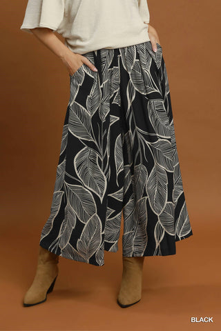 Bound To Be Pant in Black