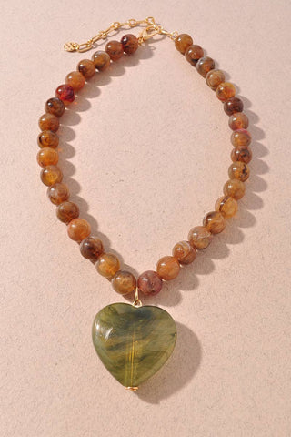 Marbled Bead Pendant Necklace