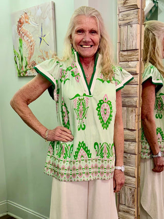 Lost Days Top in Island Green