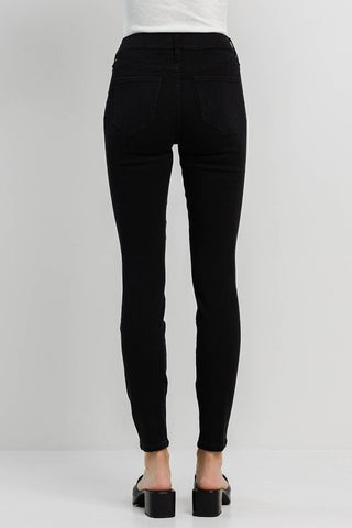 Classic Mid Rise Skinny Jeans In Black