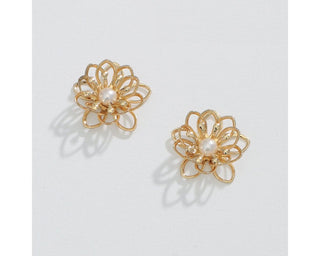 Gold Flowers with Pearls Earrings