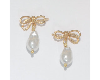 Pearl & Gold Bow Earrings