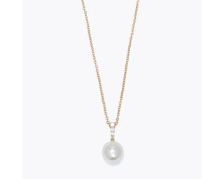 Pearl Pendant Necklace