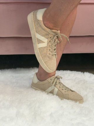 Corkys Friend Zone in White Combo