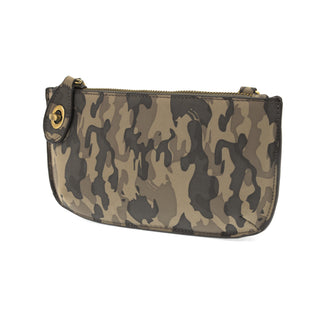 Crossbody Wristlet Clutch in Grey Camo