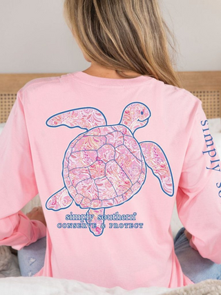 Paisley Sea Turtle Long Sleeve Tee In Light Pink