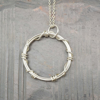 Circling Necklace