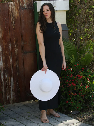 Every Day Chic Dress In Black