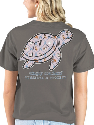 Turtle Tracker Cat Short Sleeve T-Shirt In Thunder