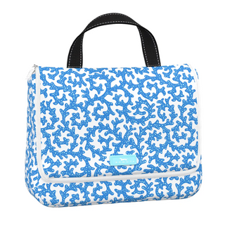 Beauty Gordito Hanging Toiletry Bag Large In Sweet Coraline
