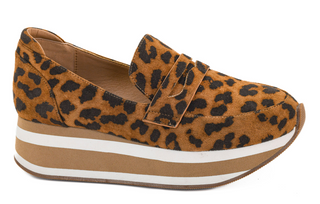 Corkys Sheesh Loafers In Leopard