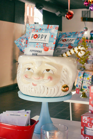 Peppermint Bark Popcorn Holiday