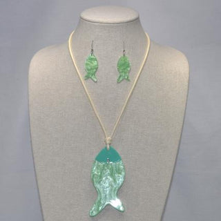 Envious Fish Necklace Set in Green