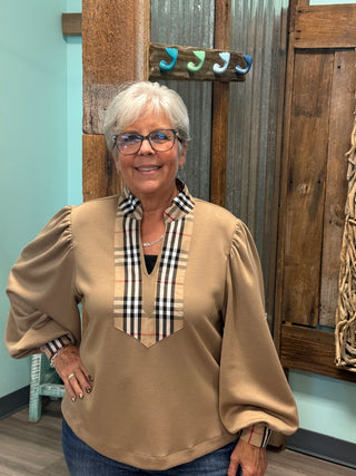 Take Chances Top In Taupe