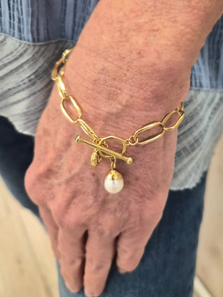 Bluffton Pearl Toggle Bracelet