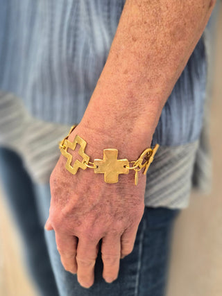 Susan Shaw Linked Cross Toggle Bracelet