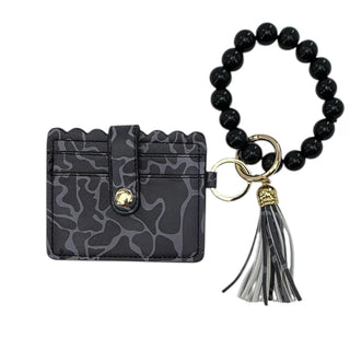 Lulu Mac Beaded Wristlet Wallet in Black Camo
