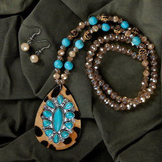 Leopard Bead Turquoise Medallion Necklace Set
