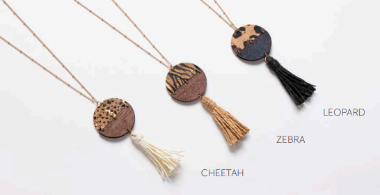 Animal Print & Raffia Necklace - Available in 3 colors!