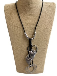 Hammered Antique Tassel Heart Necklace