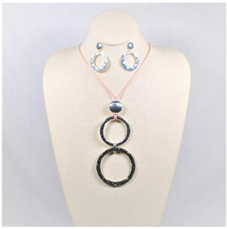 Double Circle Pendant Necklace Set