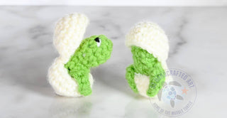 Hand Knitted Hatchling Turtle 3"