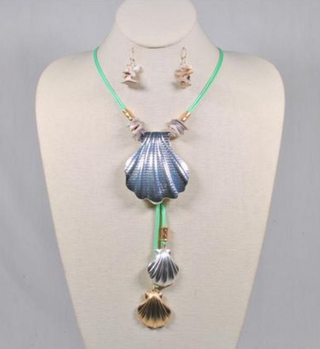 Tri-Tone Seashell Necklace & Earring Set