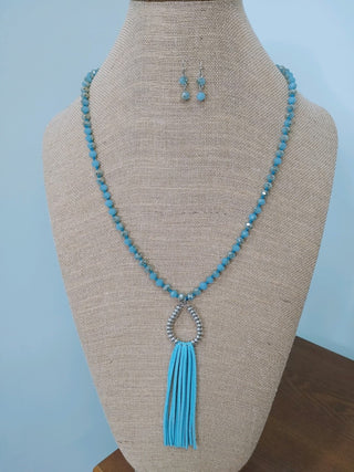 Crystal Turquoise Beads w/Leather Tassel Necklace Set